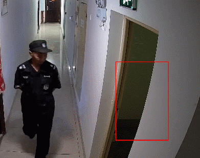 e727e009624249ba8b3c0558f58210d5~tplv-tt-origin-web_gif.gif
